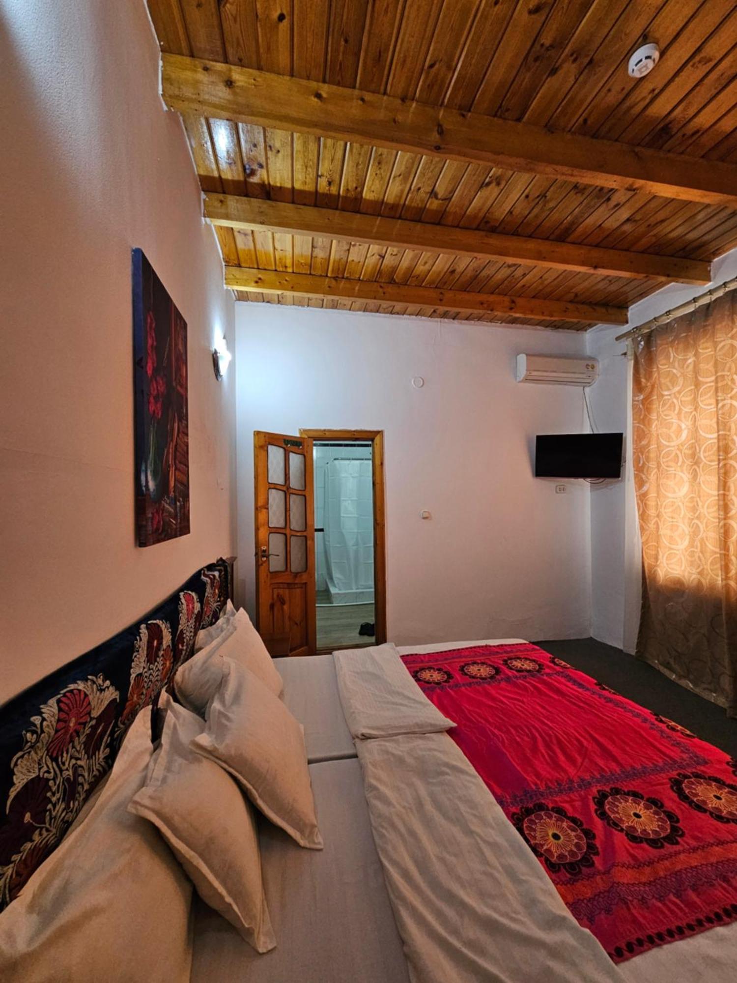 Sim-Sim Hostel & Backpackers Samarcanda Habitación foto